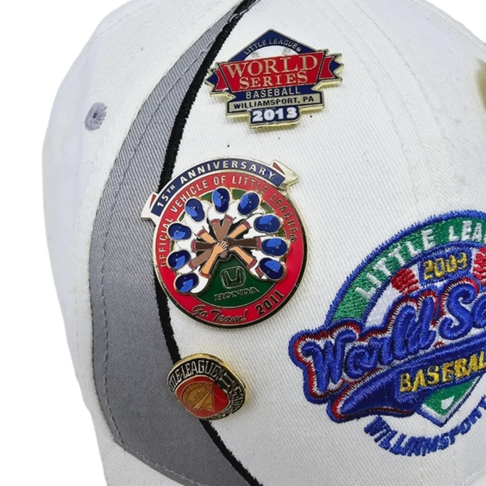 New Era‎ Little League World Series 2009 Hat Cap Adjustable W/ 6 Collector Pins